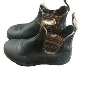 Blundstones Stout Brown Striped elastic boots